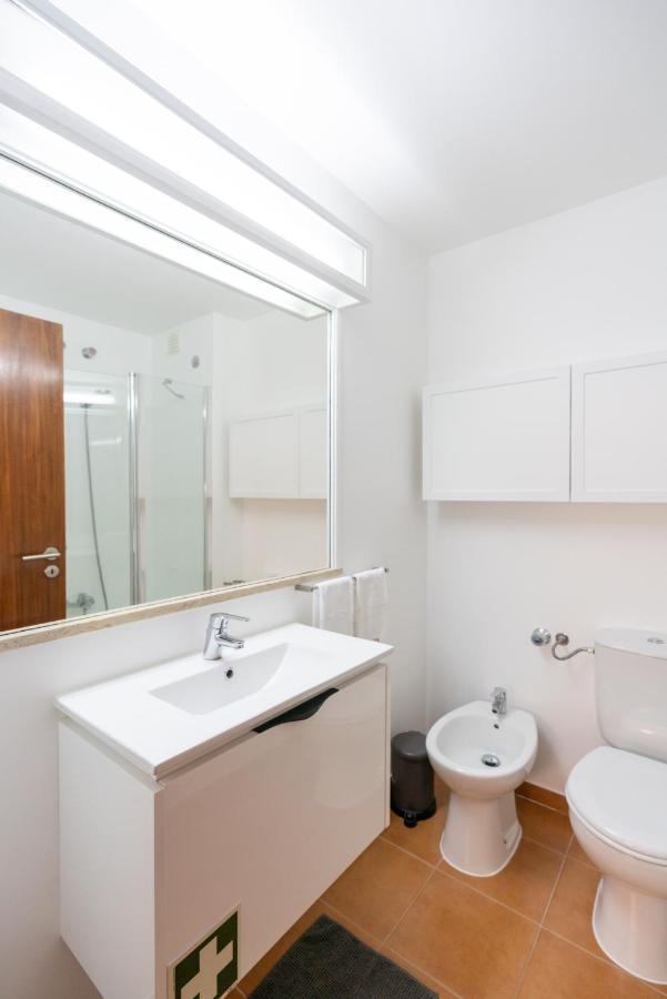 Carcavelos Beach & Business By The Portuguese Butler Exterior foto
